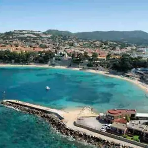 Studio Avec Place De Parking Bandol